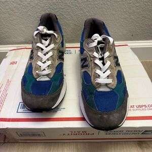 New Balance 992 Colorblock – Men’s Size 9.5 – Preowned